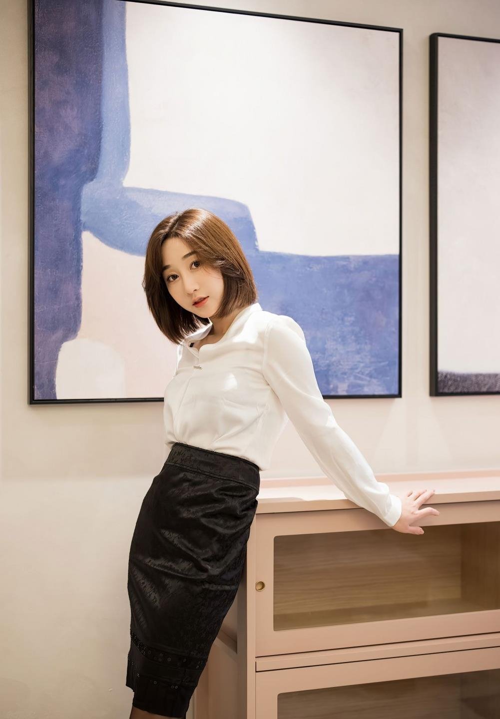 芹沢つむぎ