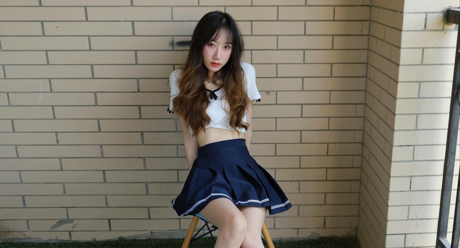 �鶹���޾�Ʒ������Ļһ�鶹