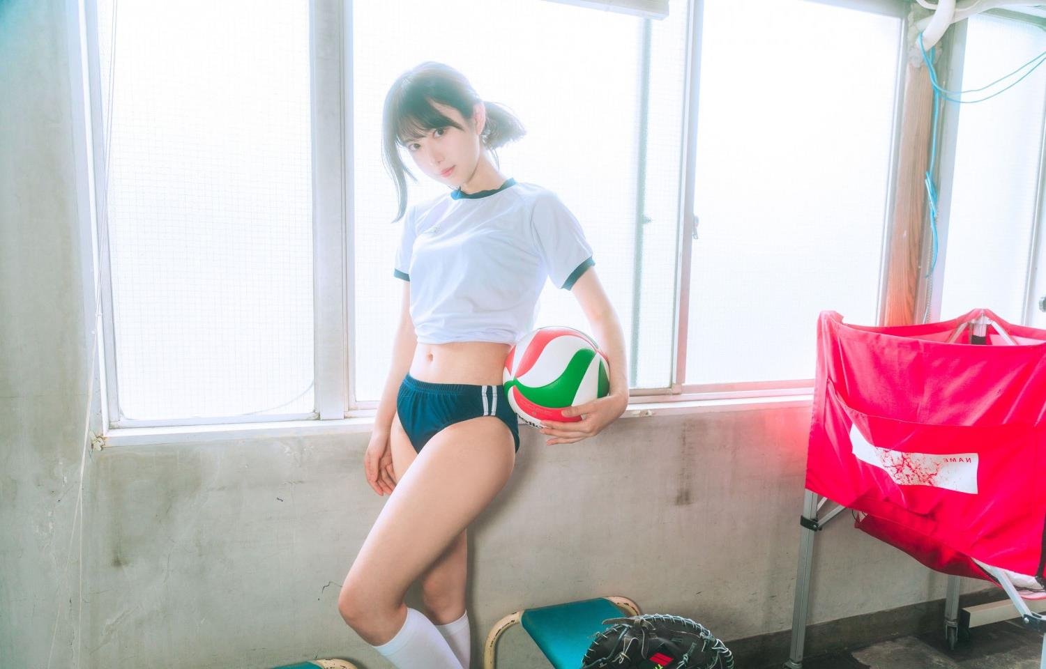 2021�����붮UC