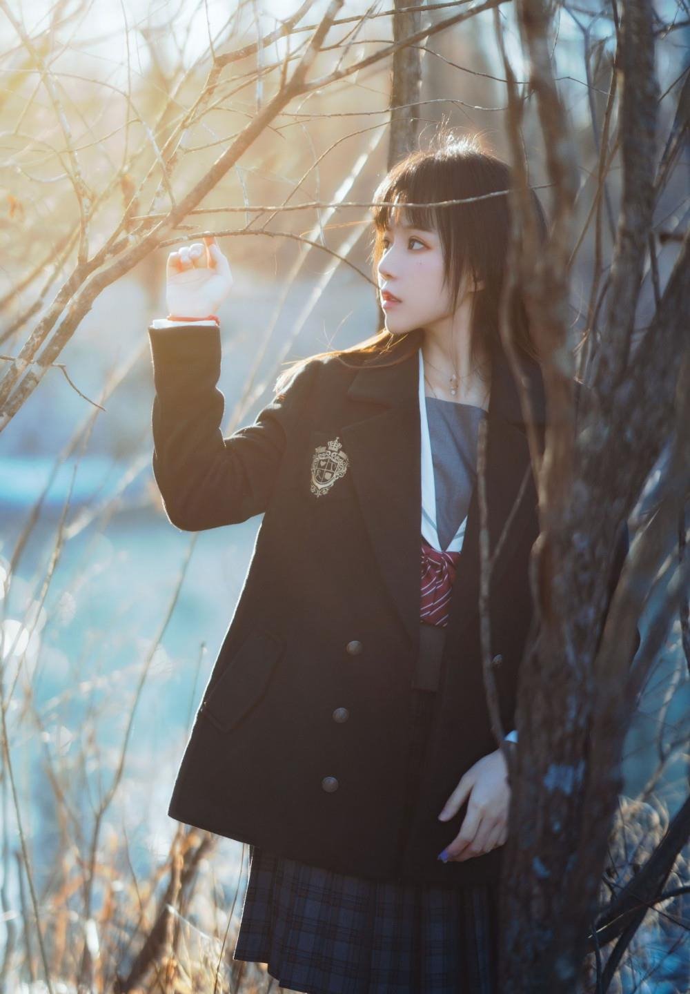 �����������¹�΢��