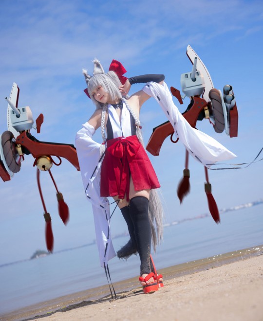 ��ѧŮ��ʦ����