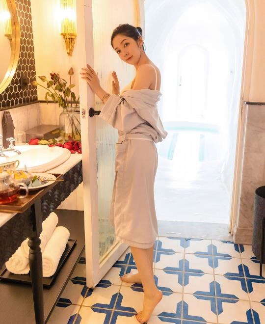 8X518��ʿ��������һ������ͬ�����߹ۿ�